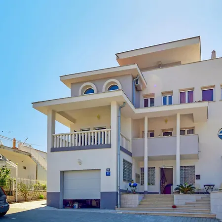 Appartamento Anda-2 By Interhome *